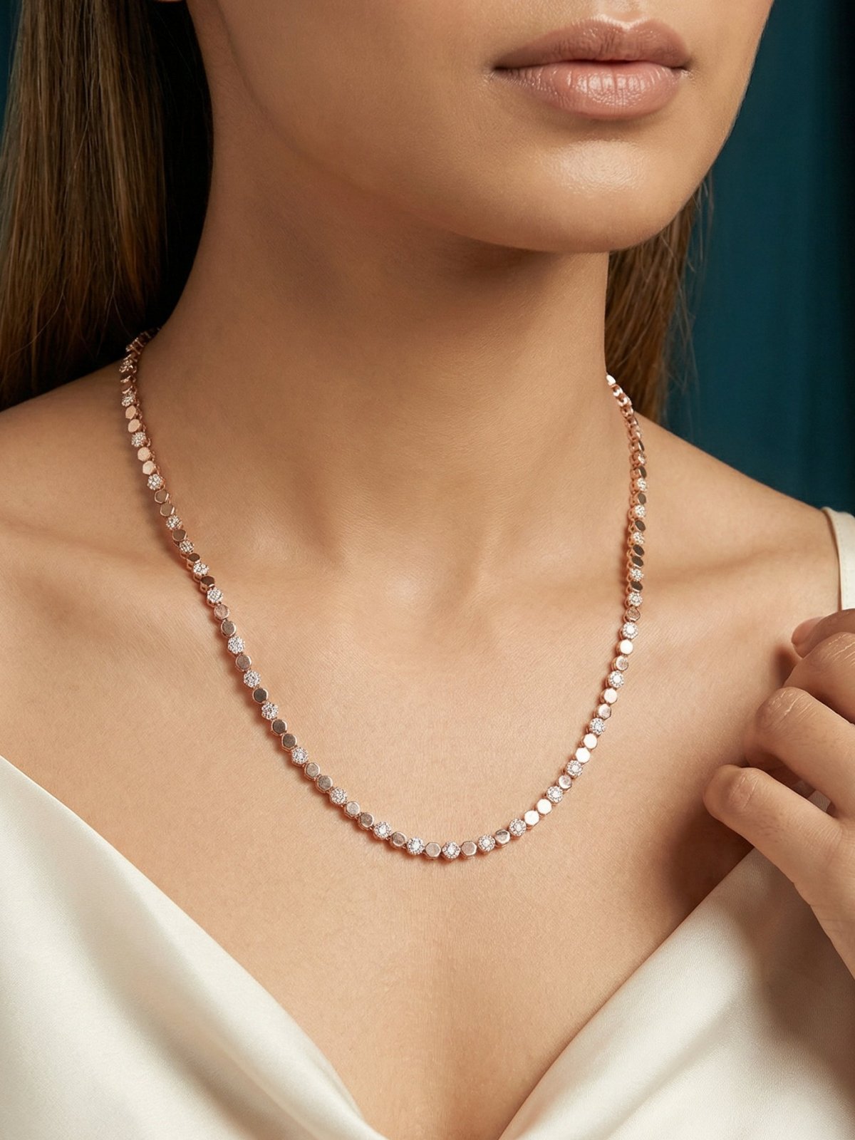 The Honeycomb Glow Chain