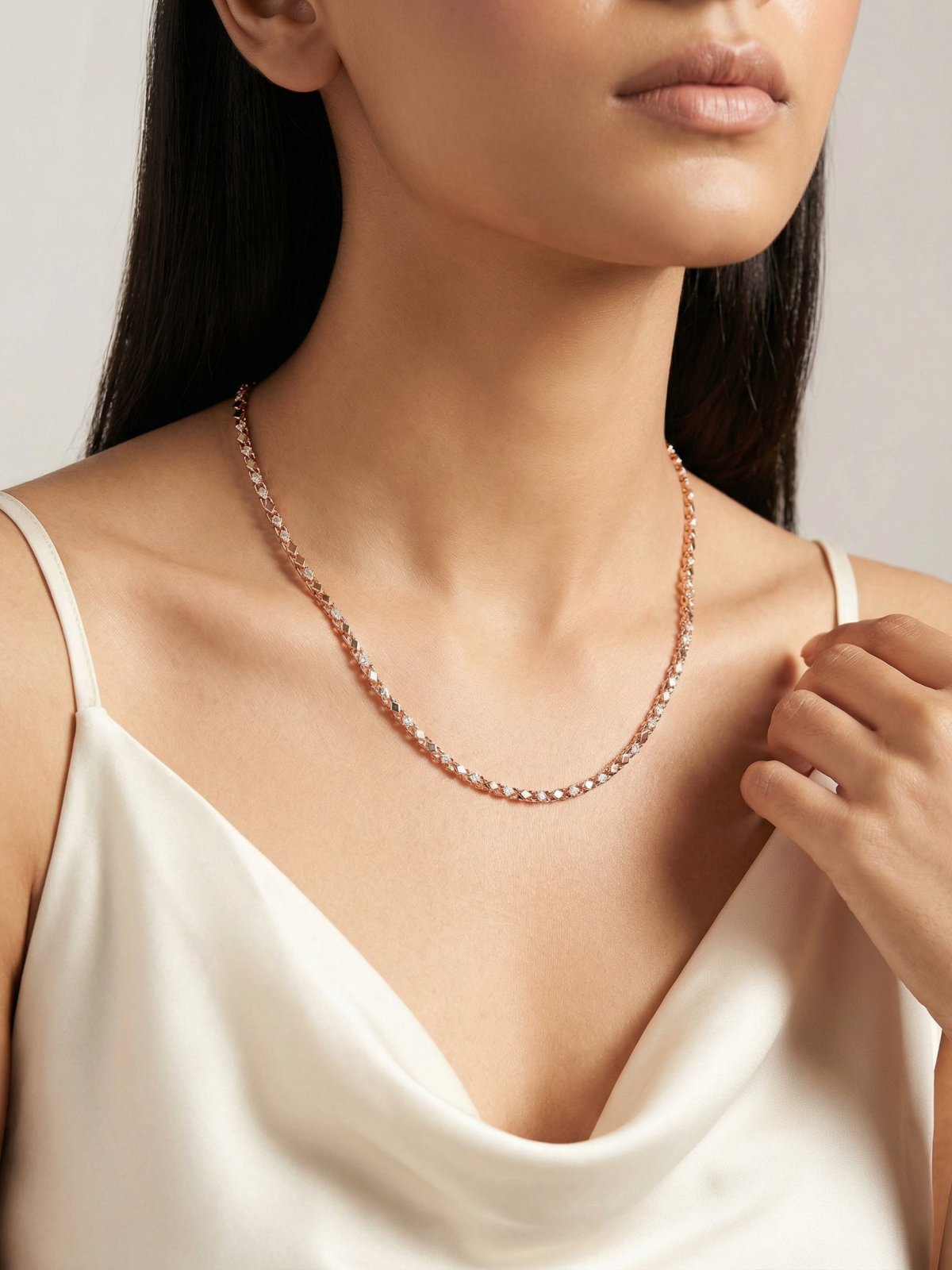 The Apex Chevron Petite Chain