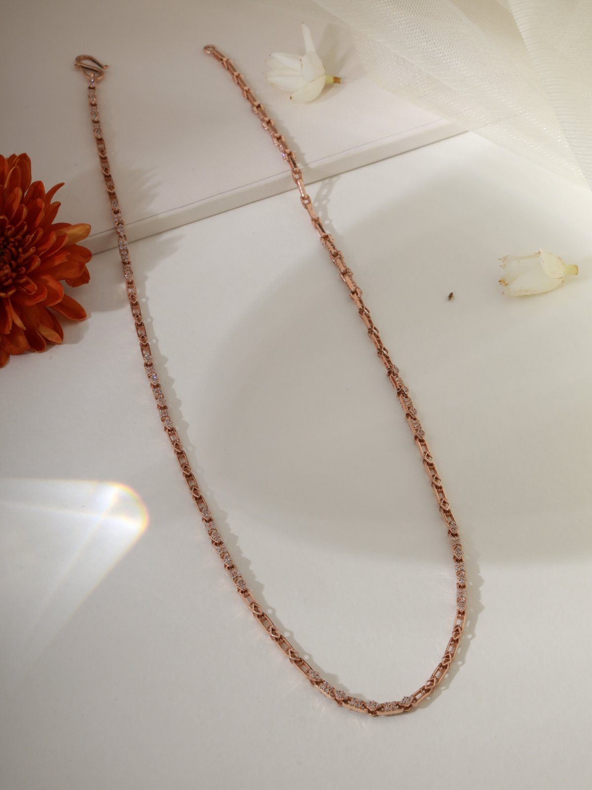 The Axiom Royal Pavé Weave