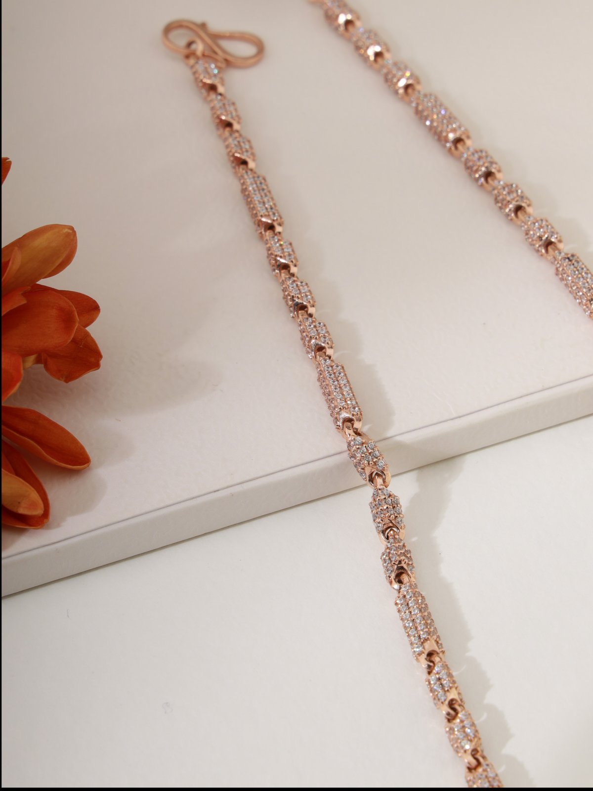 Iced Barrel Link Chain