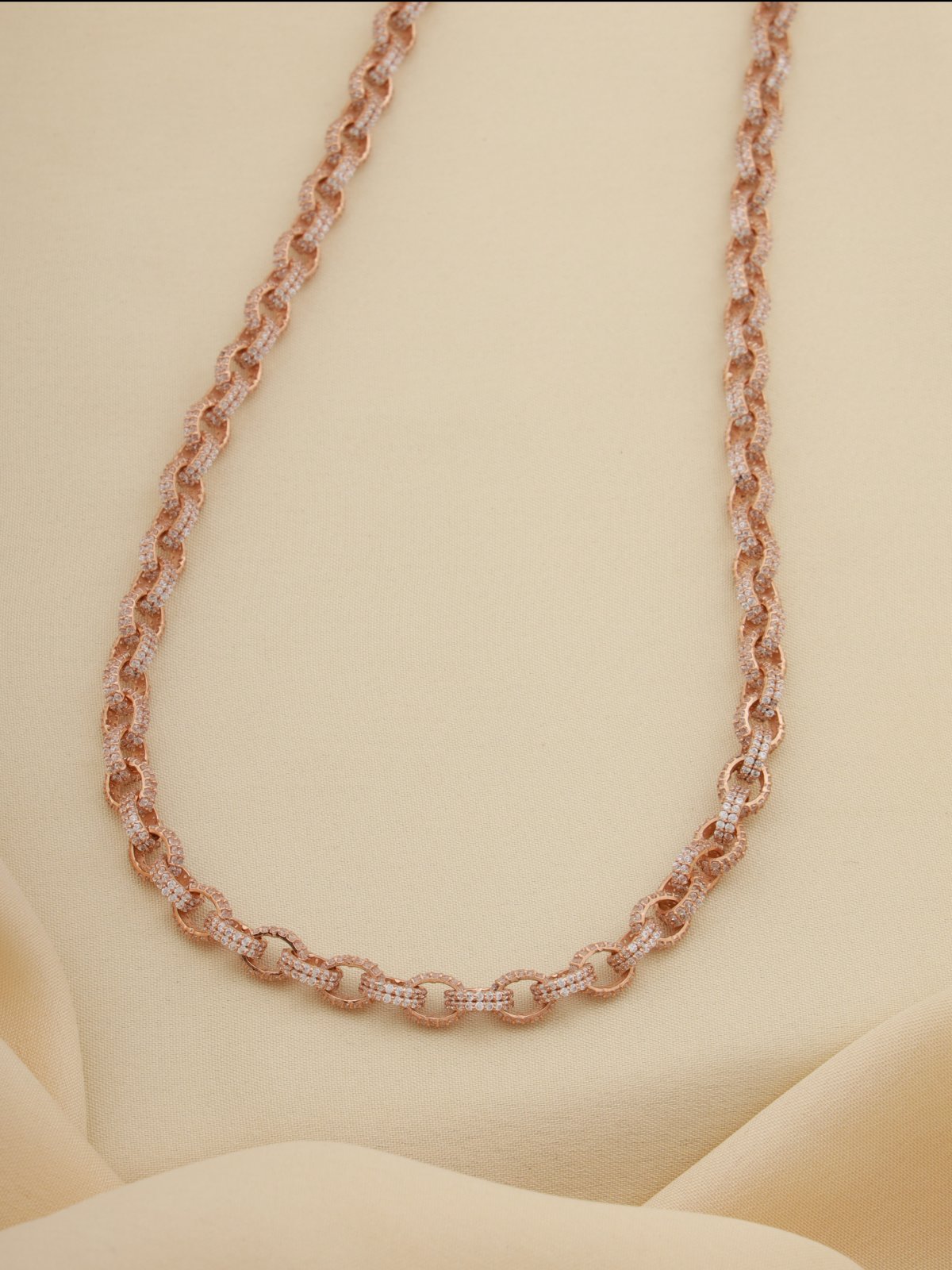 The Monarch Iced Rolo Chain